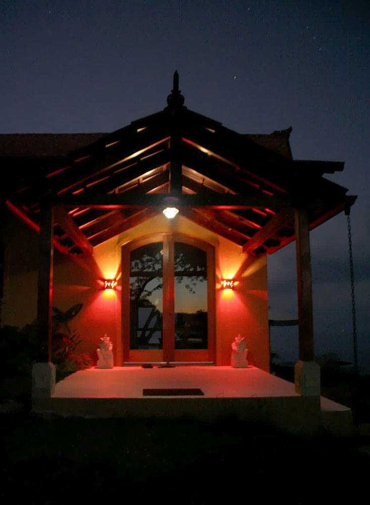 Anamaya front entryway