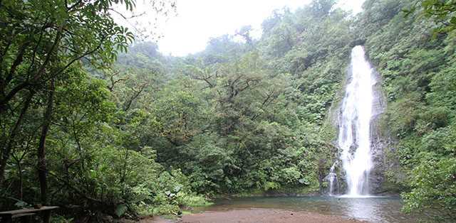 el-silencio-waterfall-640px