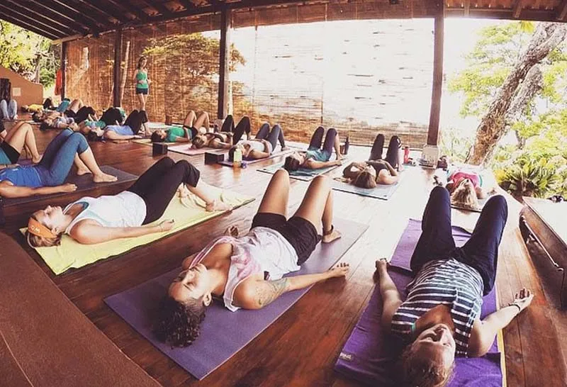 yoga-in-the-tropics